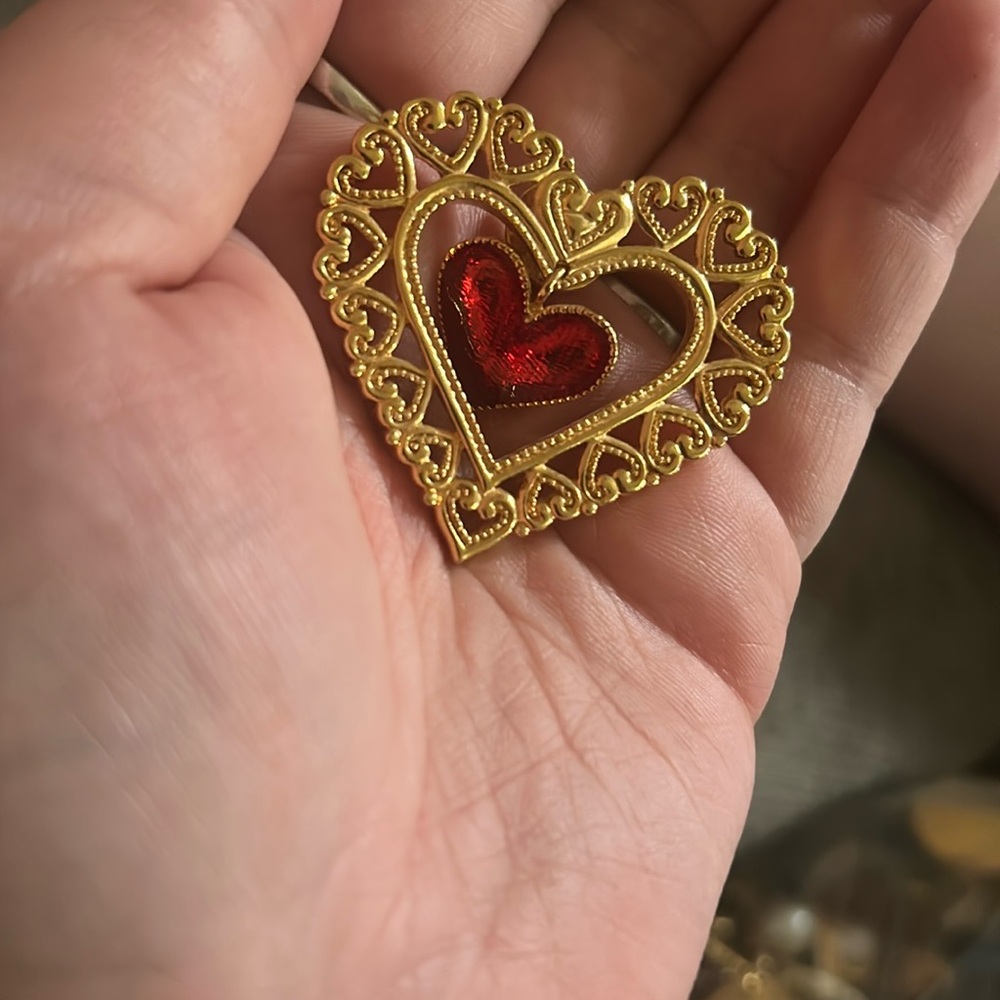 Vintage Avon Heart Brooch from the 1990’s